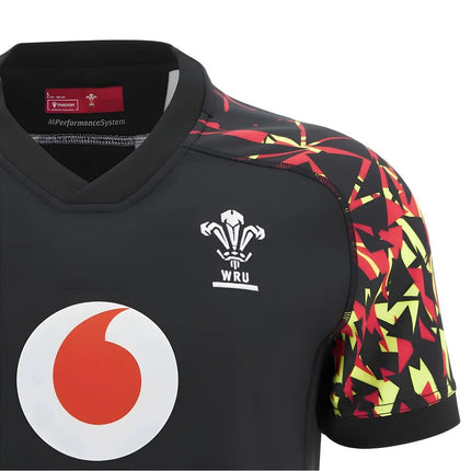 2025-2026 Wales WRU Rugby Training Jersey (Black) |Product - Training Shirts | Macron | Absolute Rugby