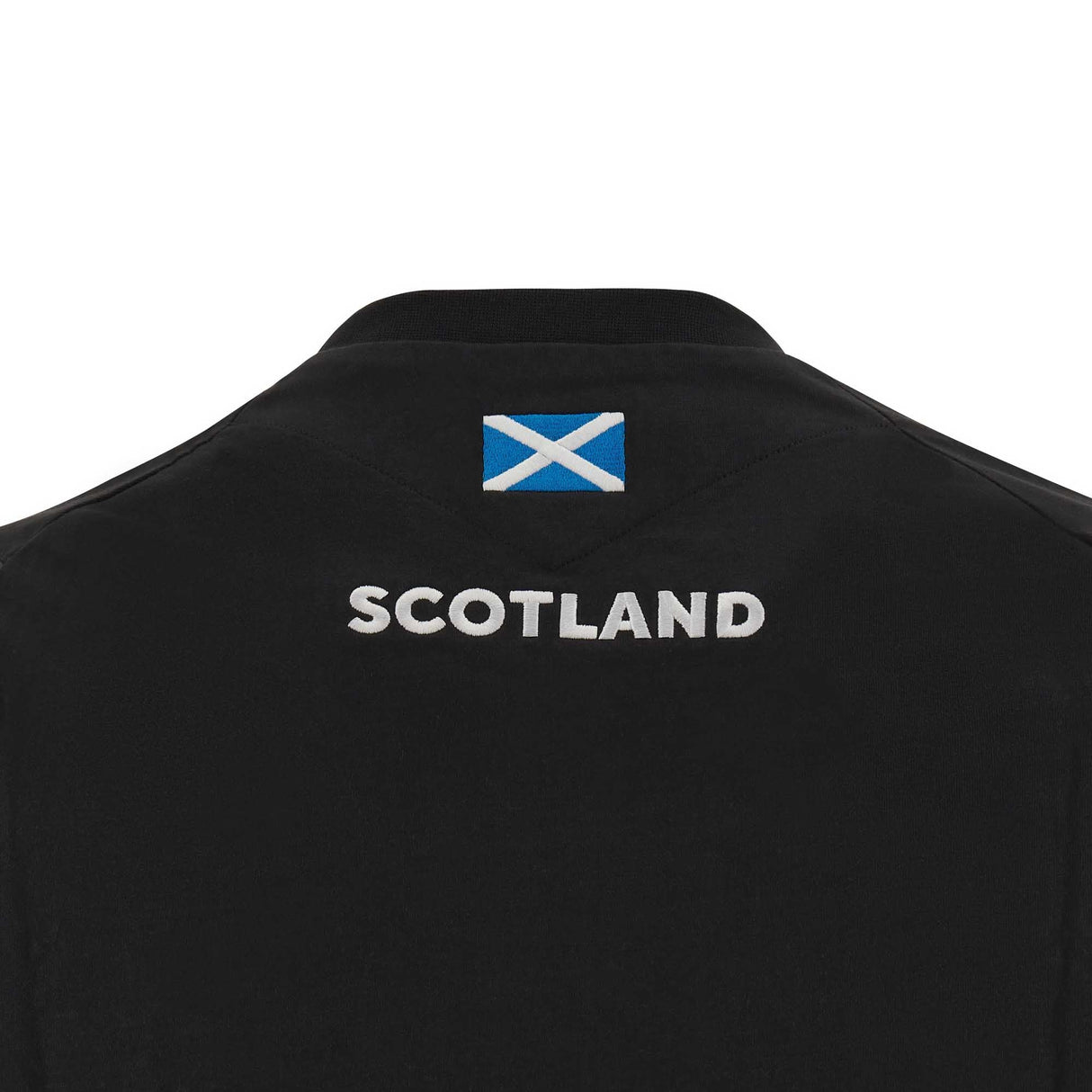 Macron Junior Scotland Rugby Travel T-Shirt 23/24 - Black |Kids T-Shirt | SRU Macron 23/24 | Absolute Rugby